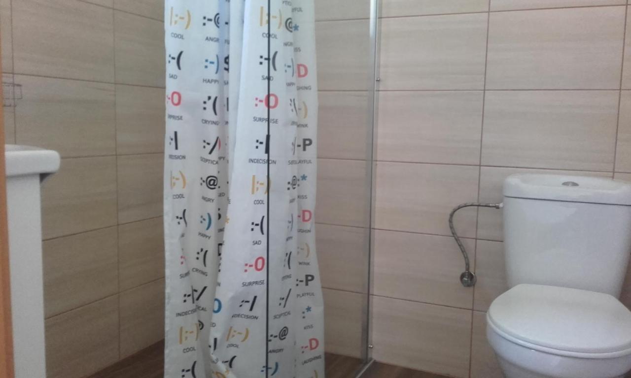 Pokoje Goscinne U Teresy ムジェジノ エクステリア 写真
